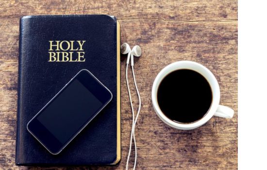 Escucha la Biblia en tu teléfono